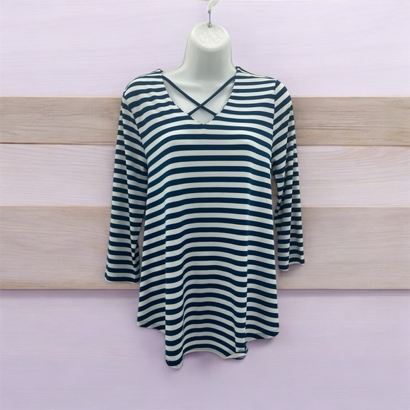 Chico's Blue & White Striped Criss-Cross Tunic Size 0 Good Pre-Owned Condition - Picture 1 of 4